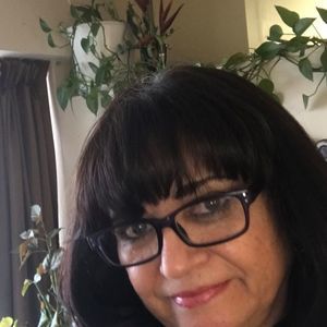 Meet your Posher, María elena